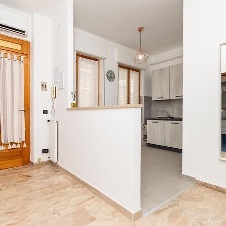 Vista Mare & 300Mt Da Spiaggia Con Freeparking E Ac Laigueglia Eksteriør billede