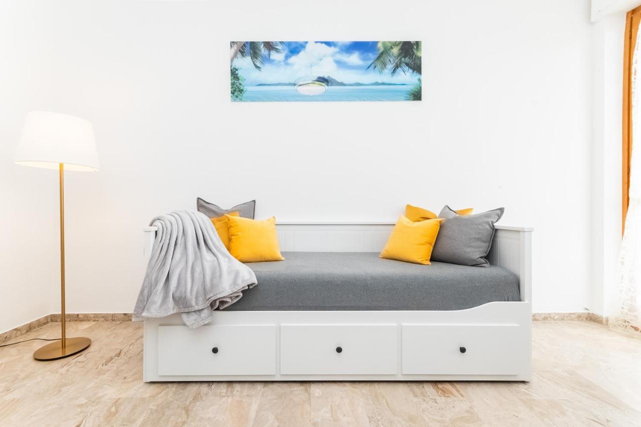 Vista Mare & 300Mt Da Spiaggia Con Freeparking E Ac Laigueglia Eksteriør billede