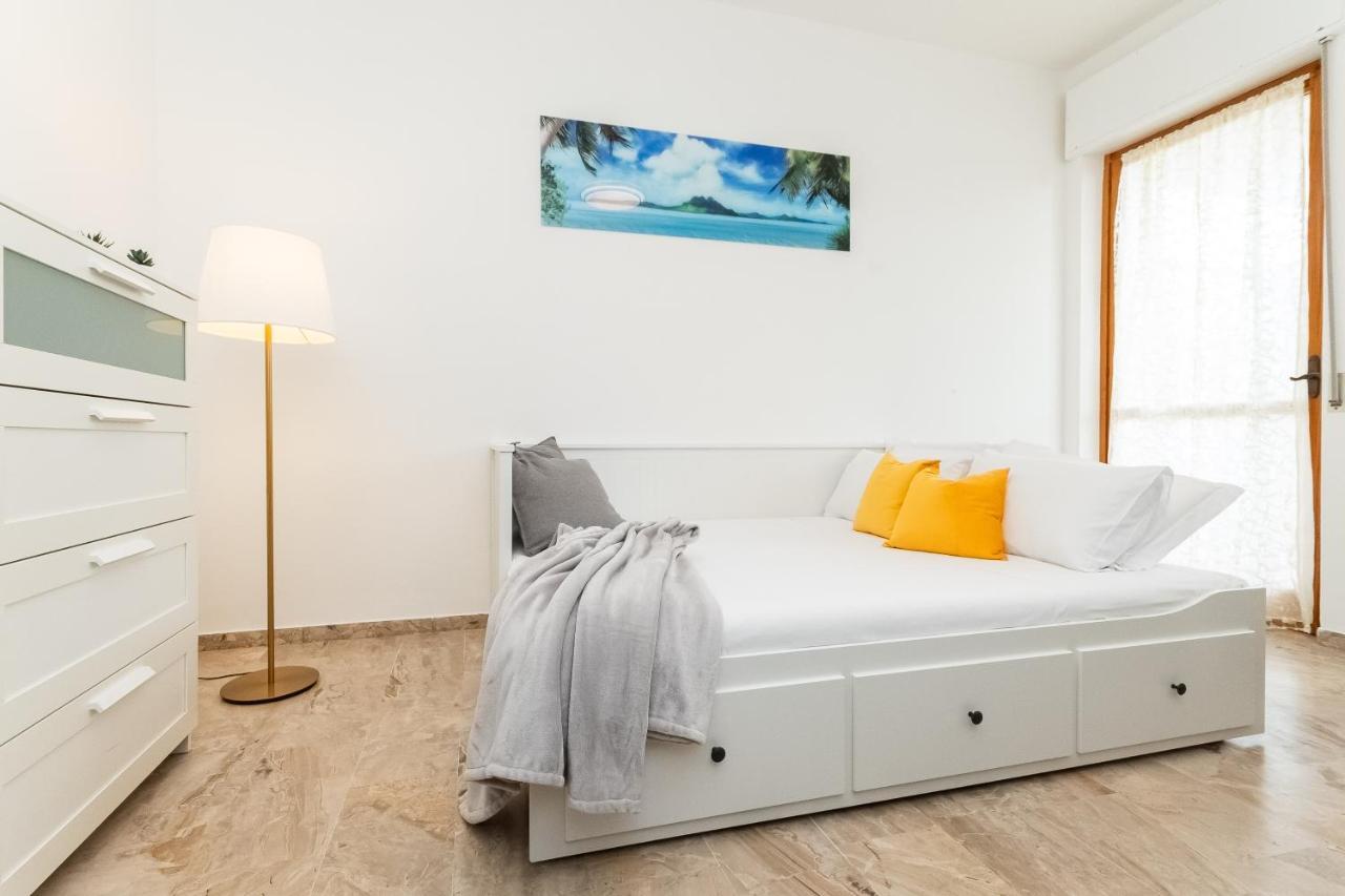 Vista Mare & 300Mt Da Spiaggia Con Freeparking E Ac Laigueglia Eksteriør billede